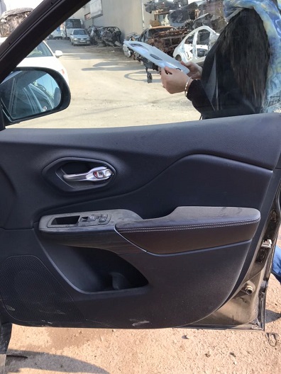 2015 MODEL JEEP CHEROKEE ÇIKMA KAPI DÖŞEMESİ